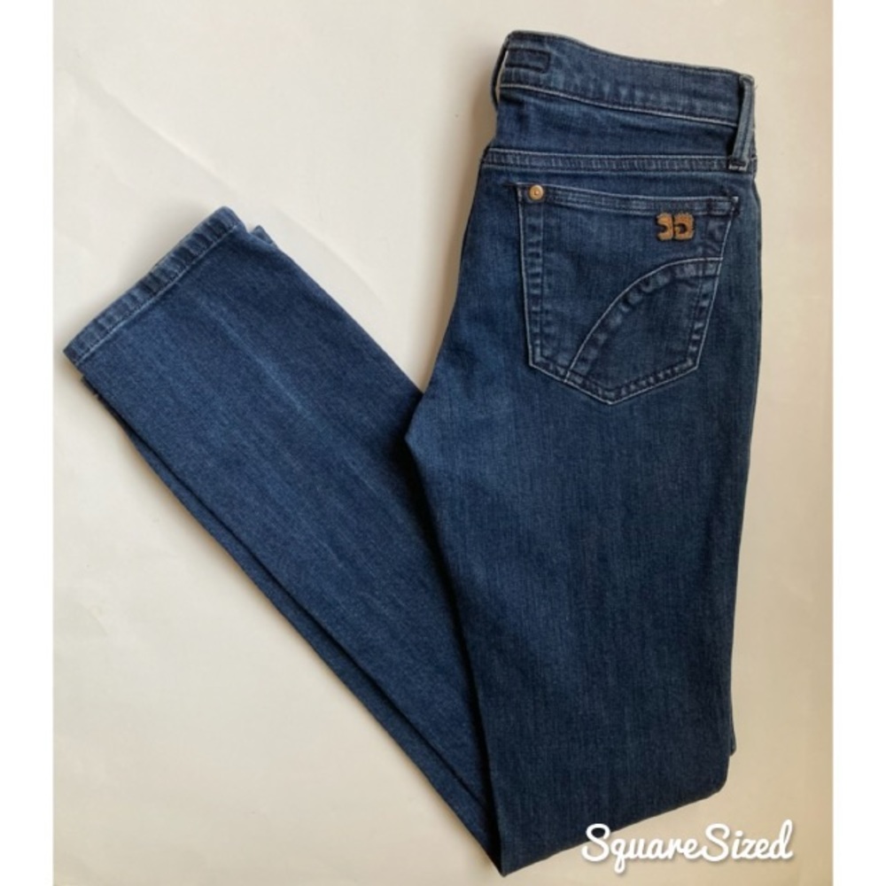 Joe’s Jeans Skinny Straight dark wash 26